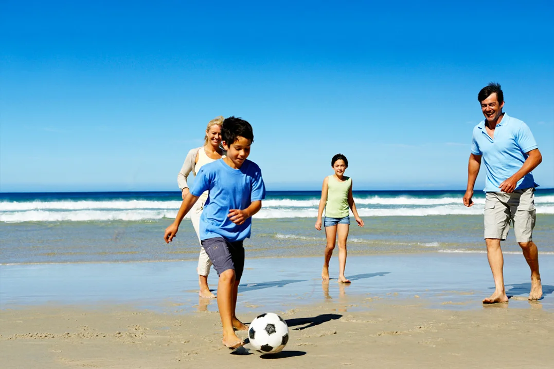 jouer-football-casa-elia-pontal